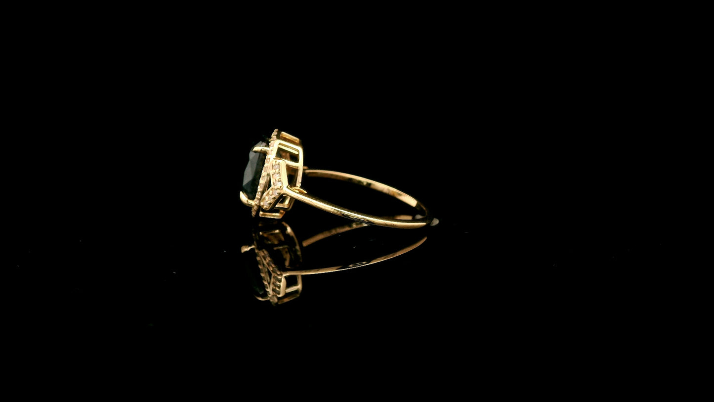 3.23 Ct Oval Natural Sapphire 14K Gold Ring