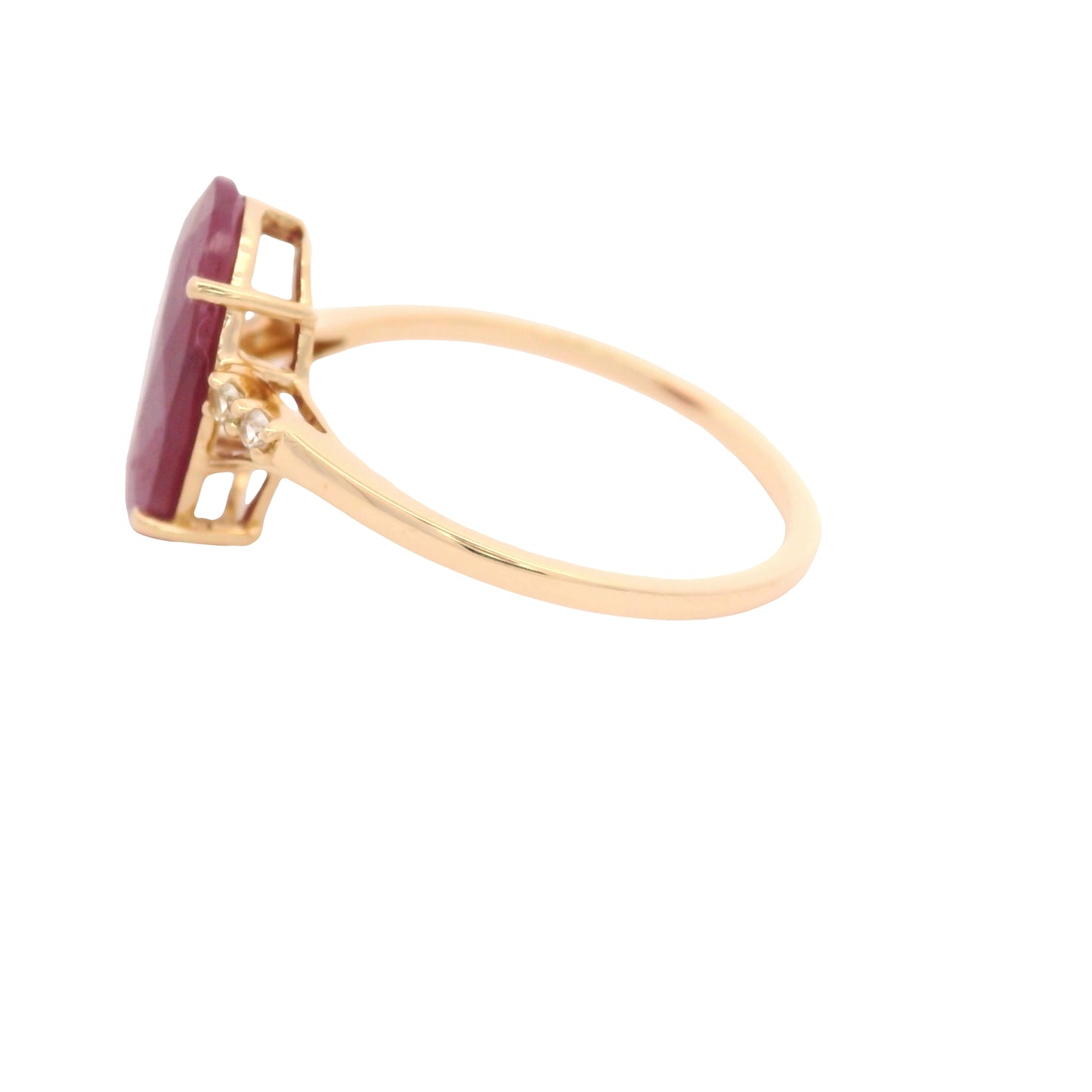 3.27 Ct Oval Ruby 14K Gold Ring
