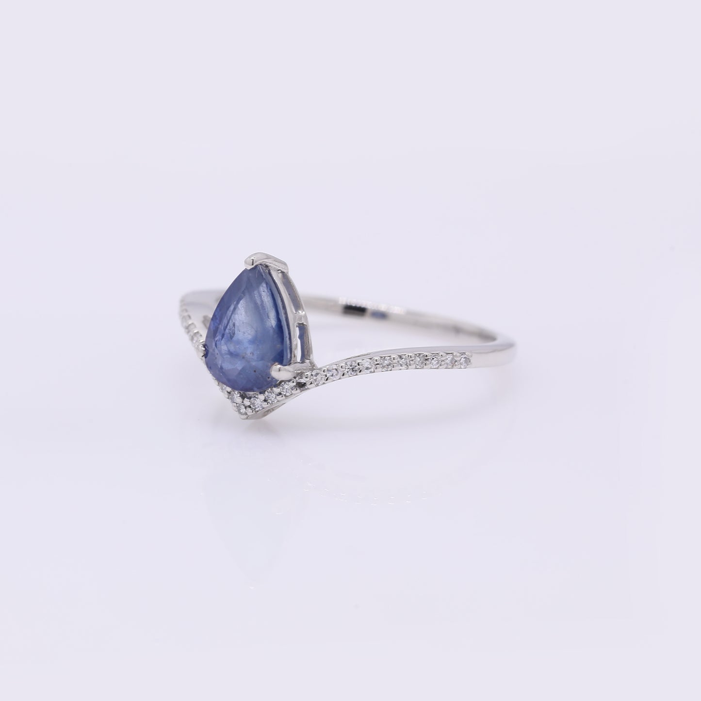 1.49 Ct Pear Mixed Cut Natural Sapphire 950 Platinum Ring