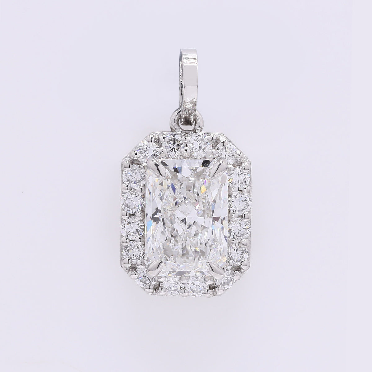 2.30 Carats Lab Grown Diamond 950 Platinum Pendant