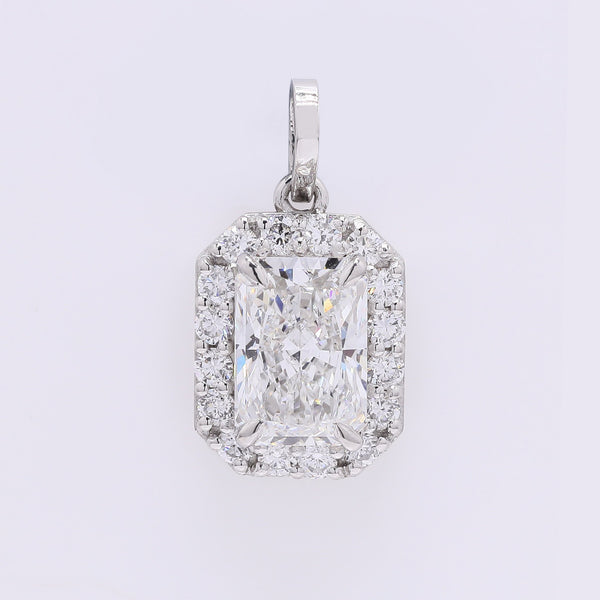 2.30 Carats Lab Grown Diamond 950 Platinum Pendant