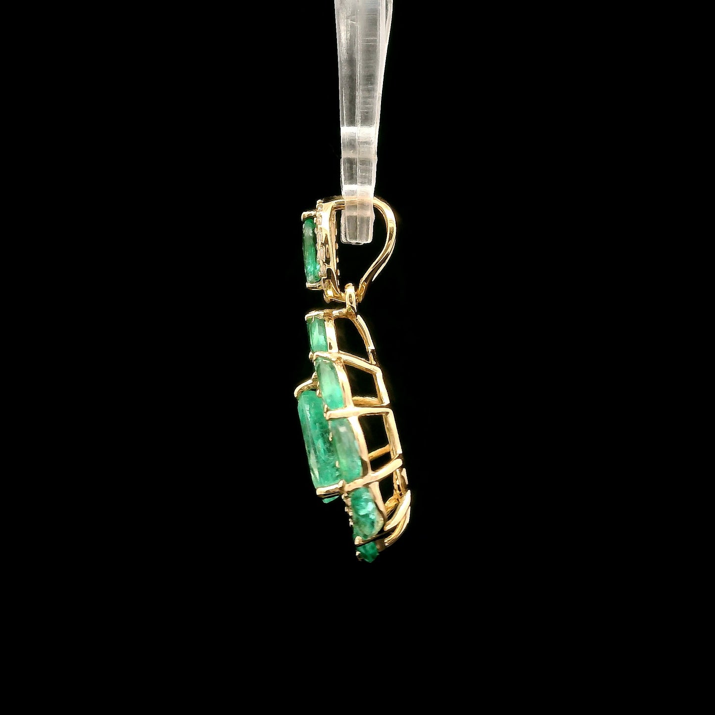1.67 Ct Pear Emerald 14K Gold Pendant