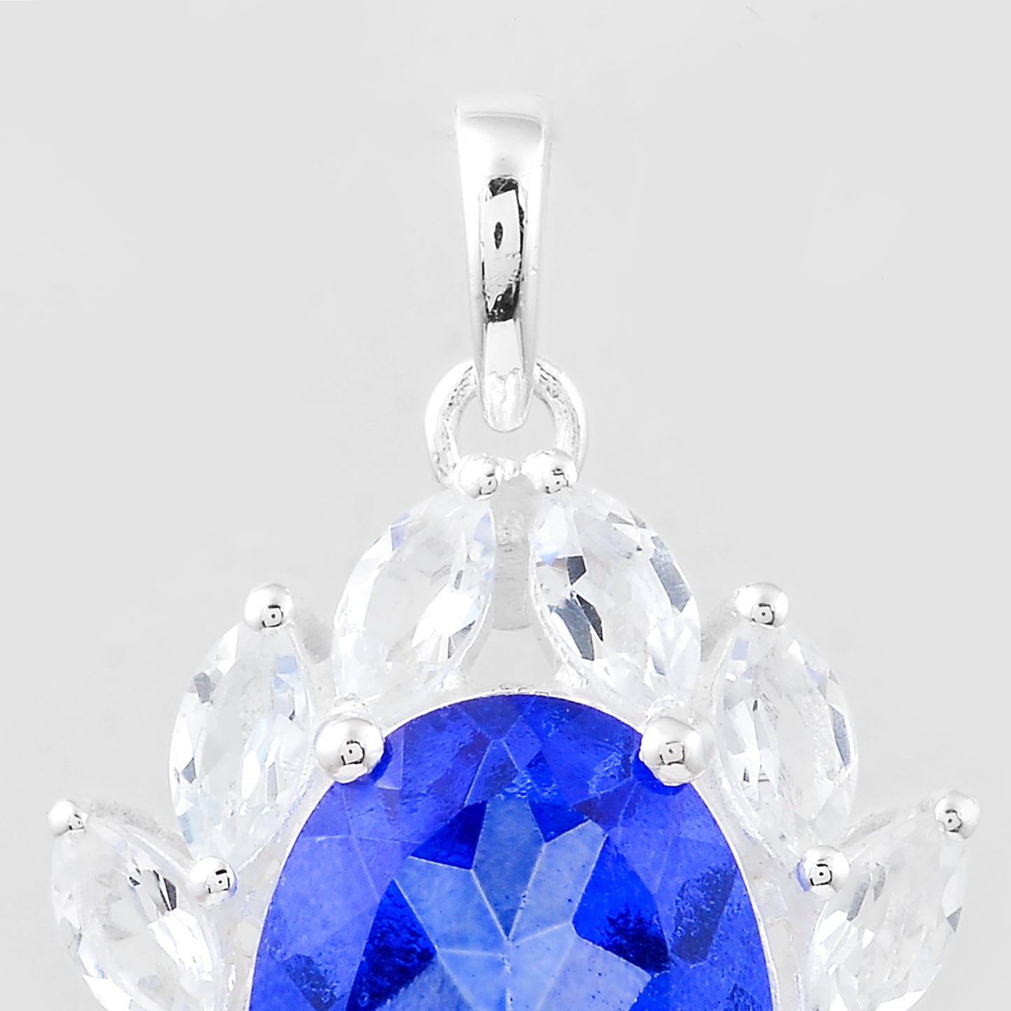 9.18 Ct Oval Tz Color Topaz, White Topaz, 925 Sterling Silver Pendant