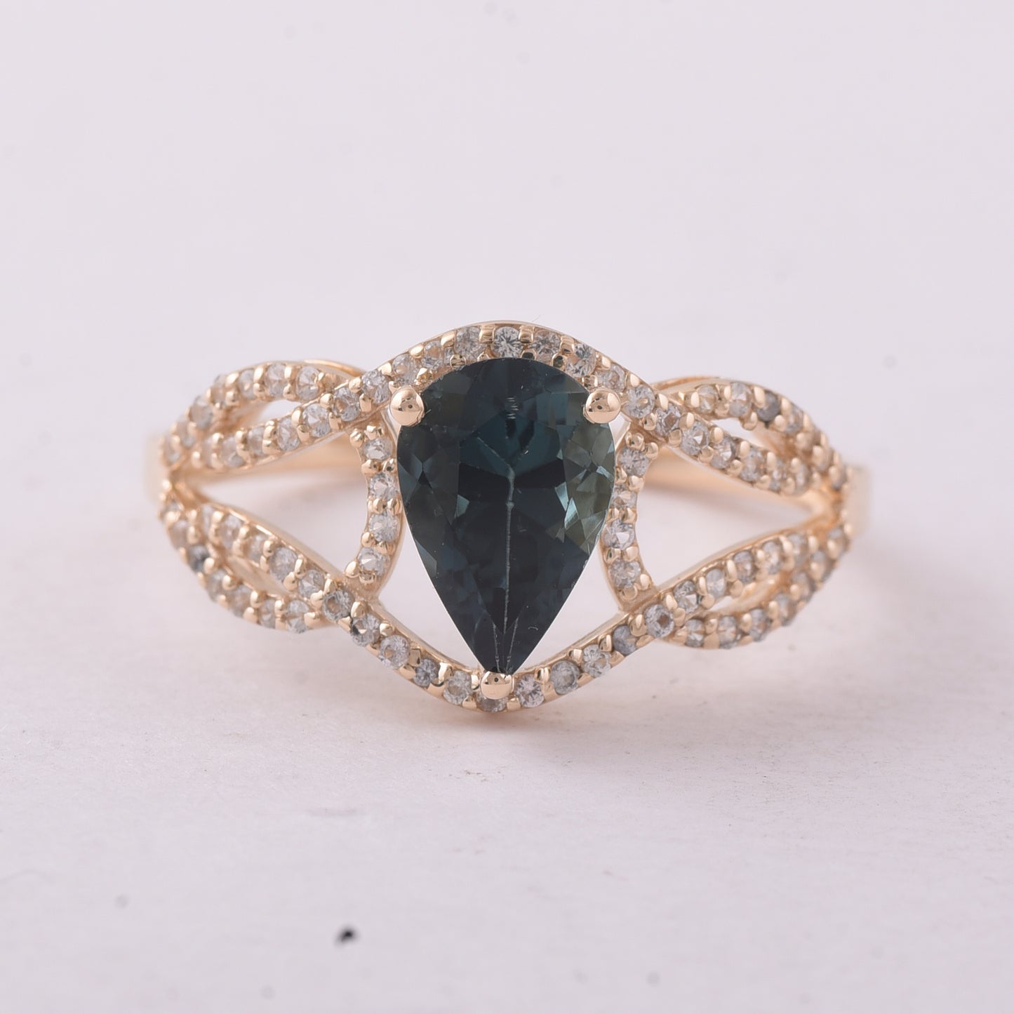 1.35 Ct Pear Tourmaline 9K Gold Ring