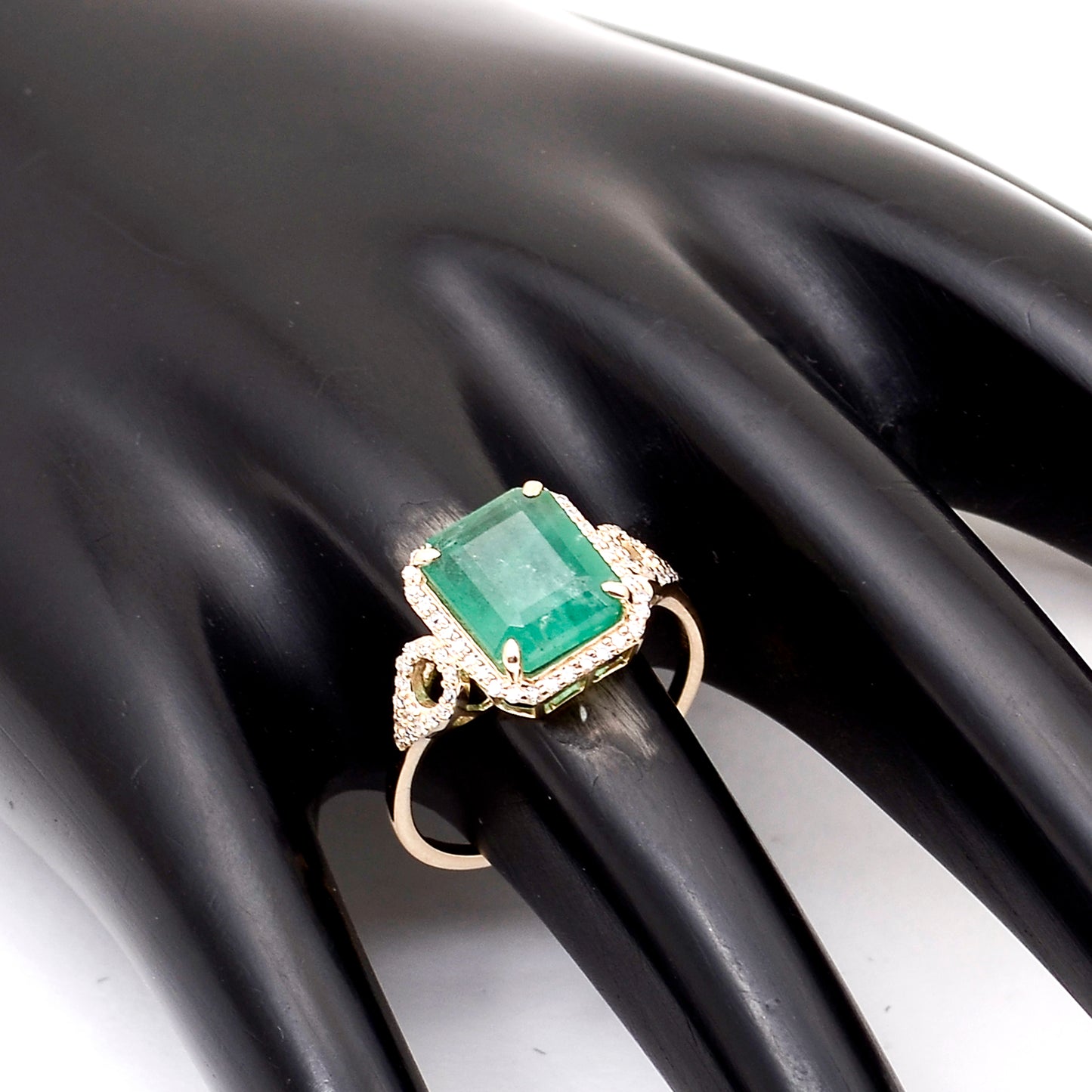 2.85 Ct Octagon Natural Emerald 14K Gold Ring