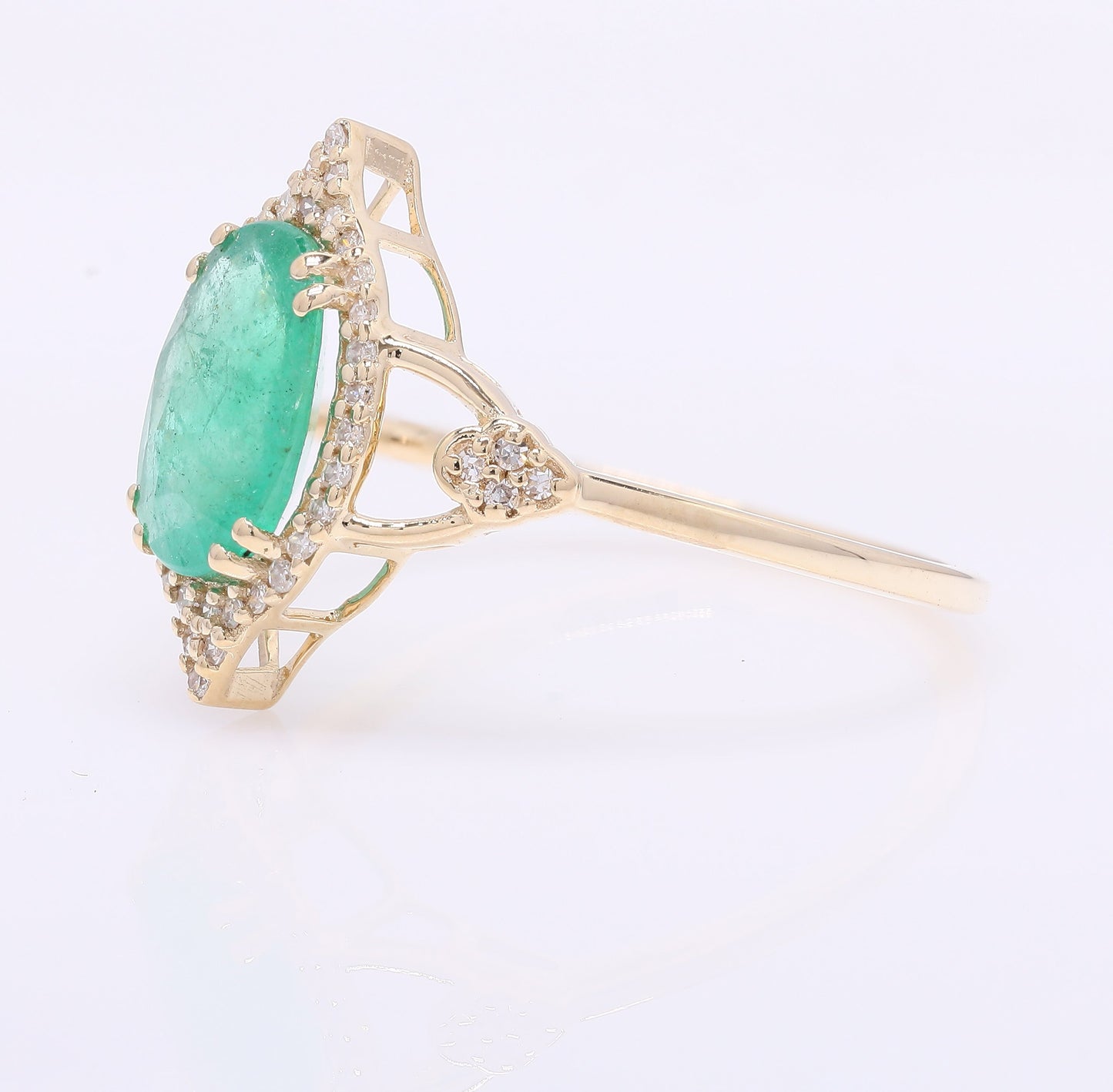 1.47 Ct Oval Mixed Cut Natural Emerald 14K Gold Ring