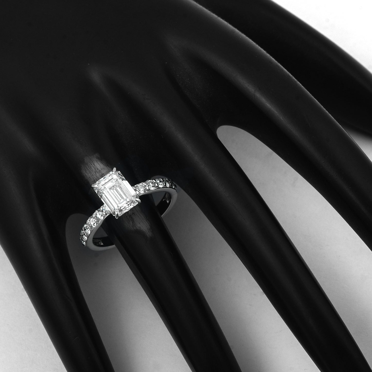 2.37 Carats Lab Grown Diamond 14K Gold Ring