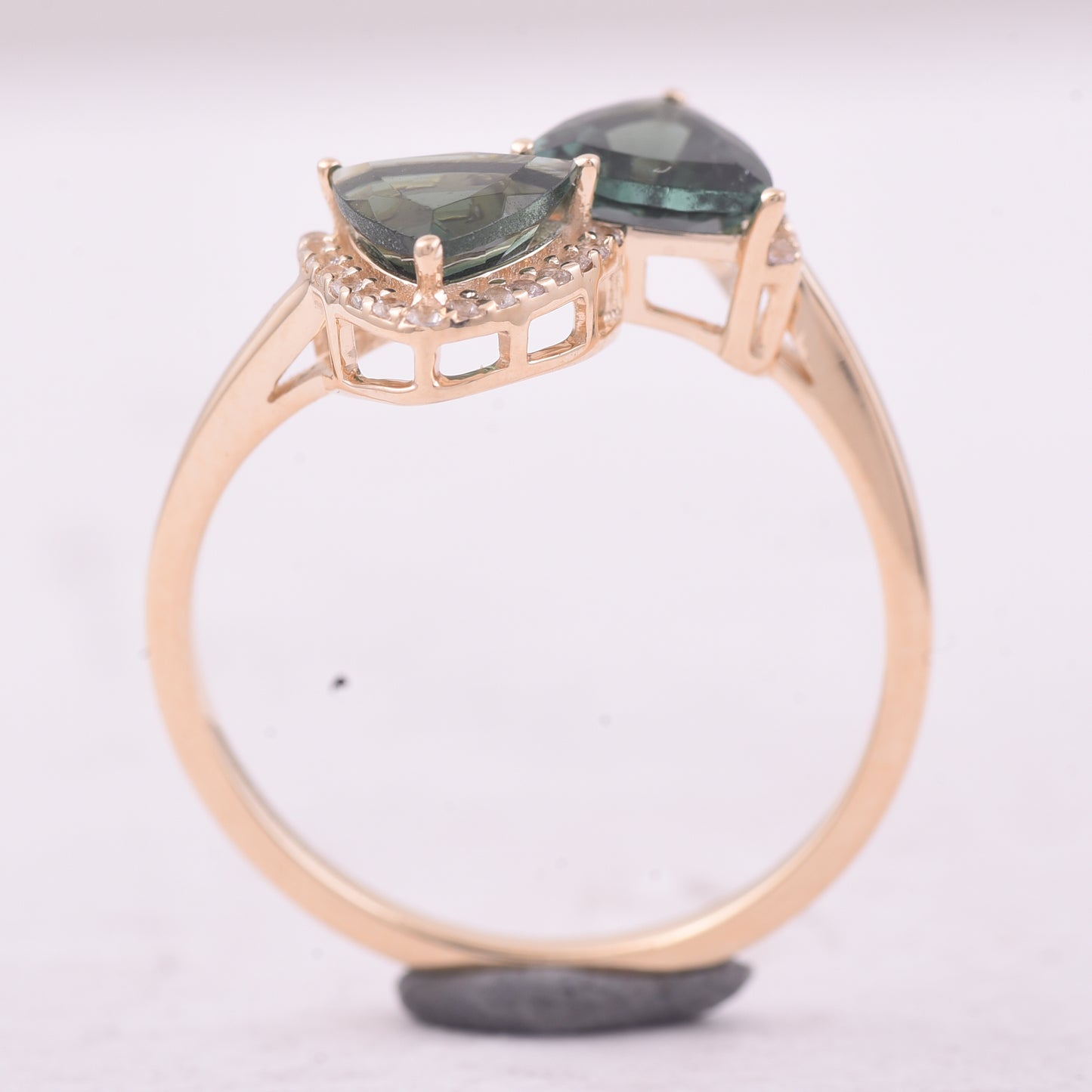 1.55 Ct Trillion Tourmaline 9K Gold Ring
