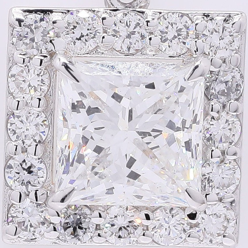 2.38 Carats Lab Grown Diamond 14K Gold Pendant