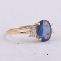 2.24 Ct Oval Natural Sapphire 14K Gold Ring