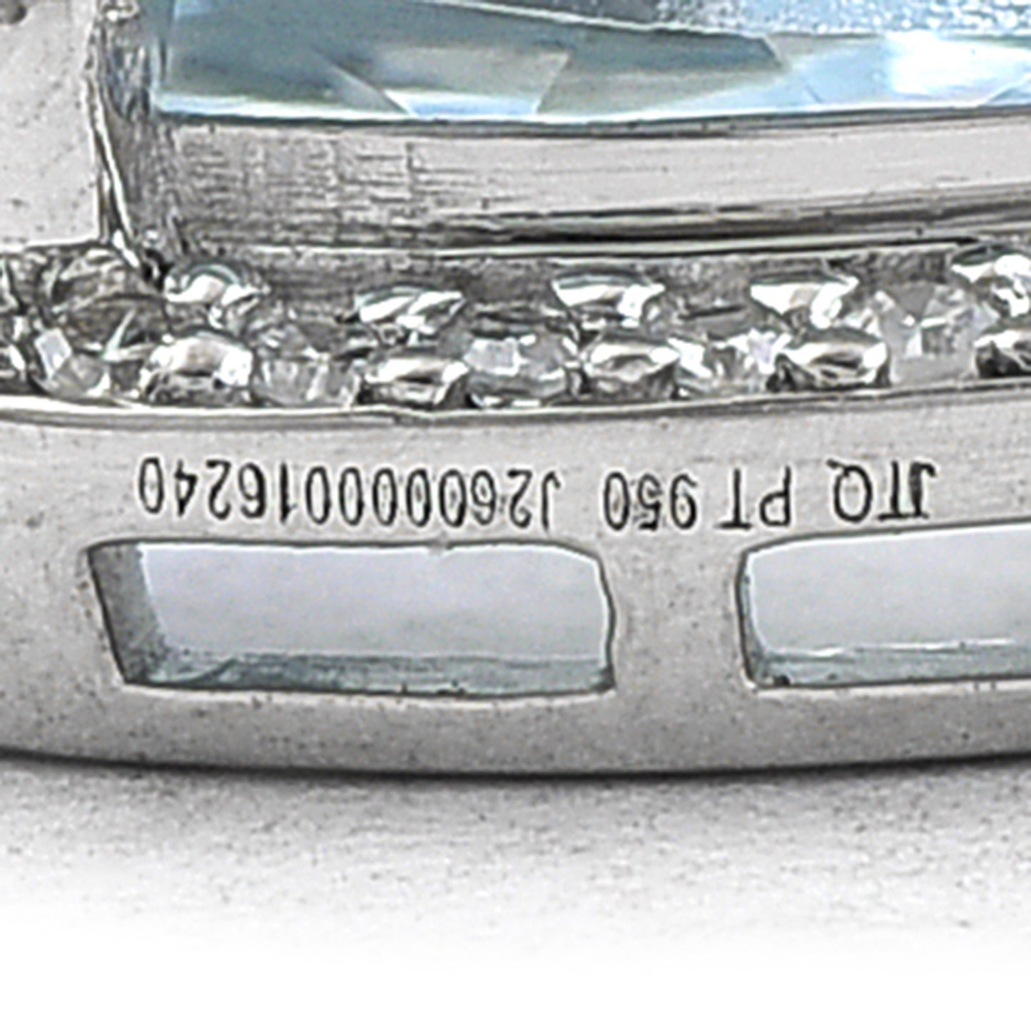 3.42 Ct Pear Mixed Cut Natural Aquamarine 950 Platinum Pendant