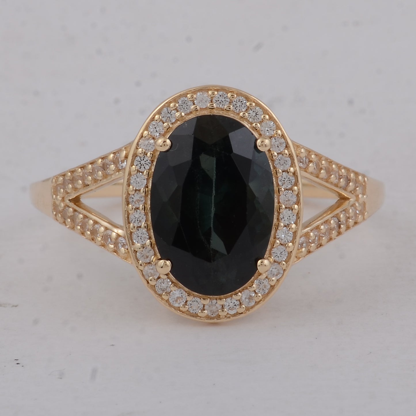 2.49 Ct Oval Tourmaline 9K Gold Ring