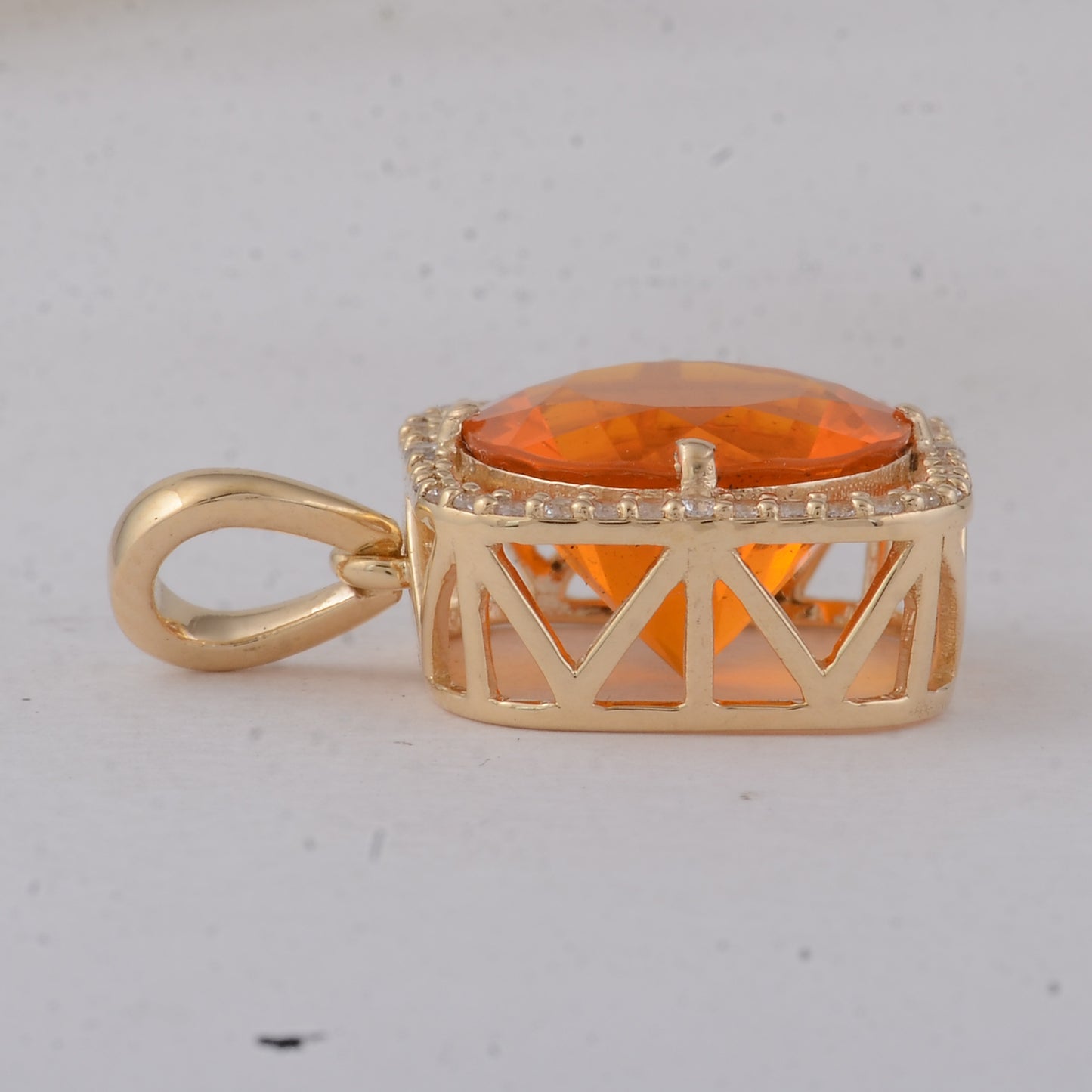 2.59 Ct Round Fire Opal 9K Gold Pendant