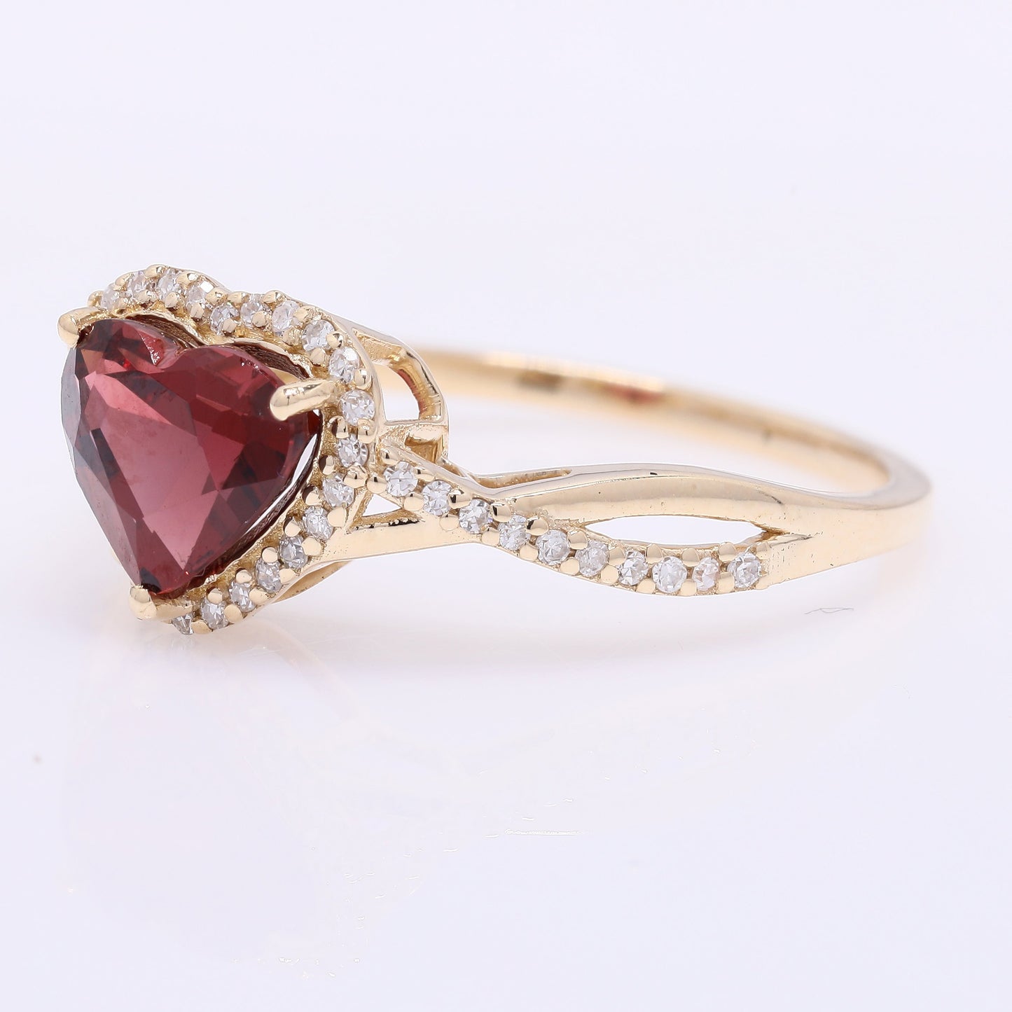 1.78 Ct Heart Mixed Cut Natural Garnet 14K Gold Ring