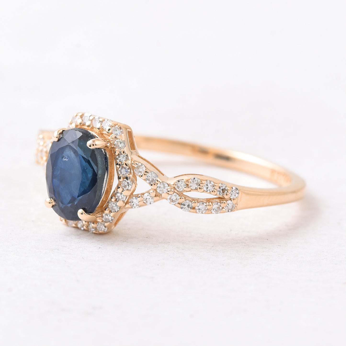 1.29 Ct Oval Mixed Cut Natural Sapphire 14K Gold Ring