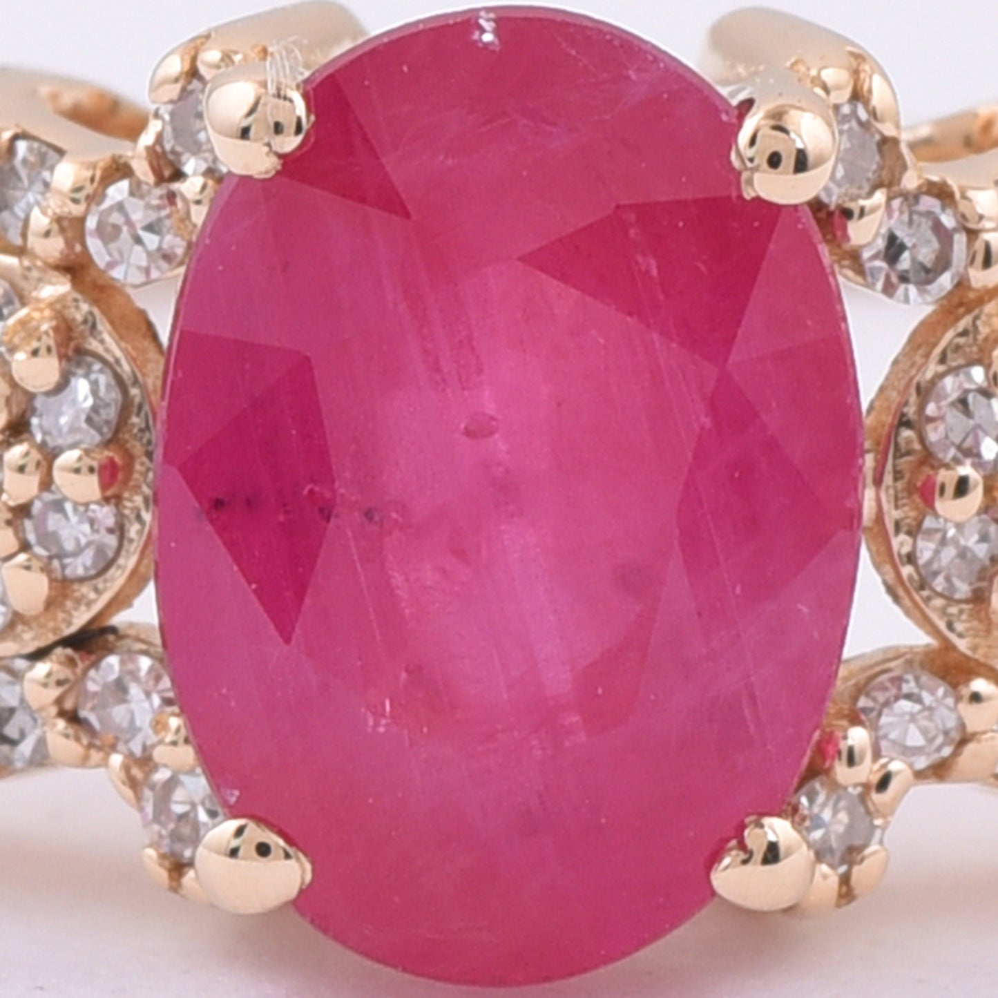 1.68 Ct Oval Natural Ruby 14K Gold Ring