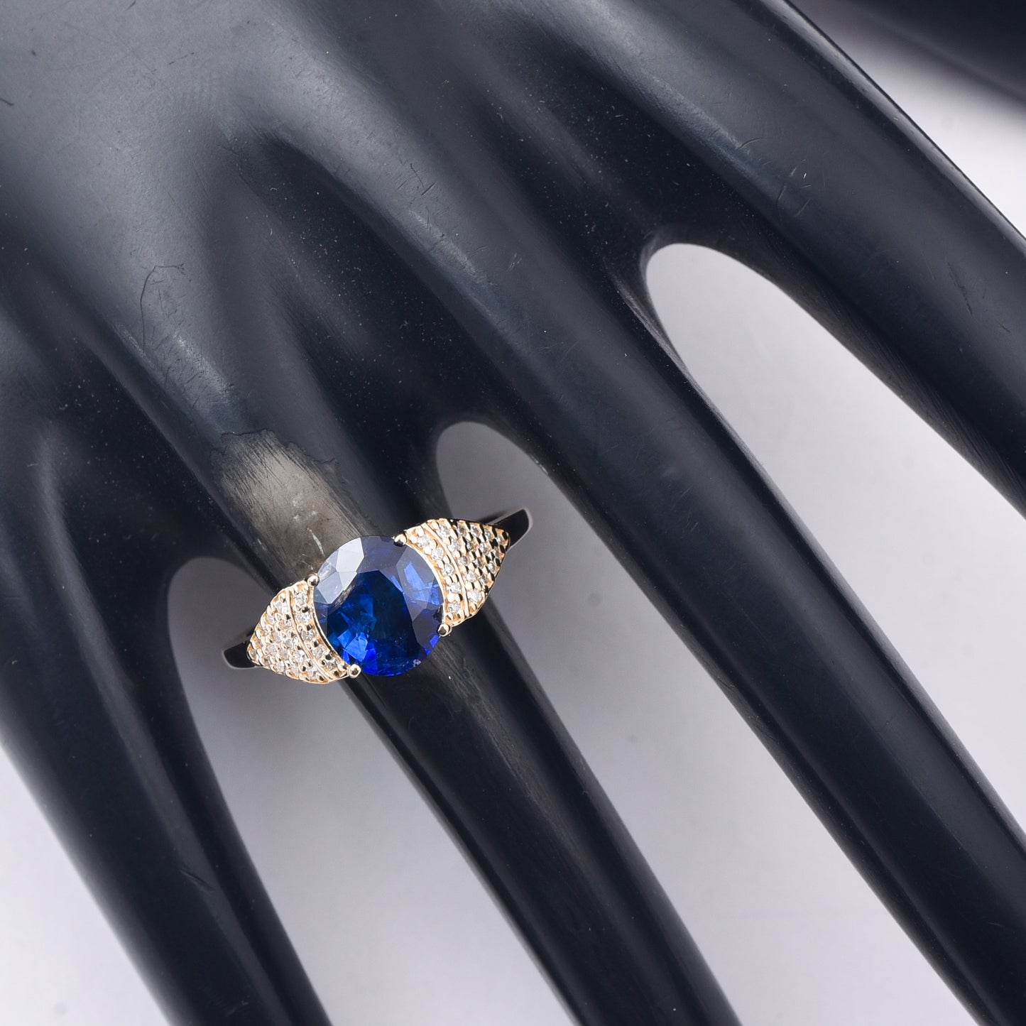 1.94 Ct Oval Mixed Cut Natural Sapphire 14K Gold Ring