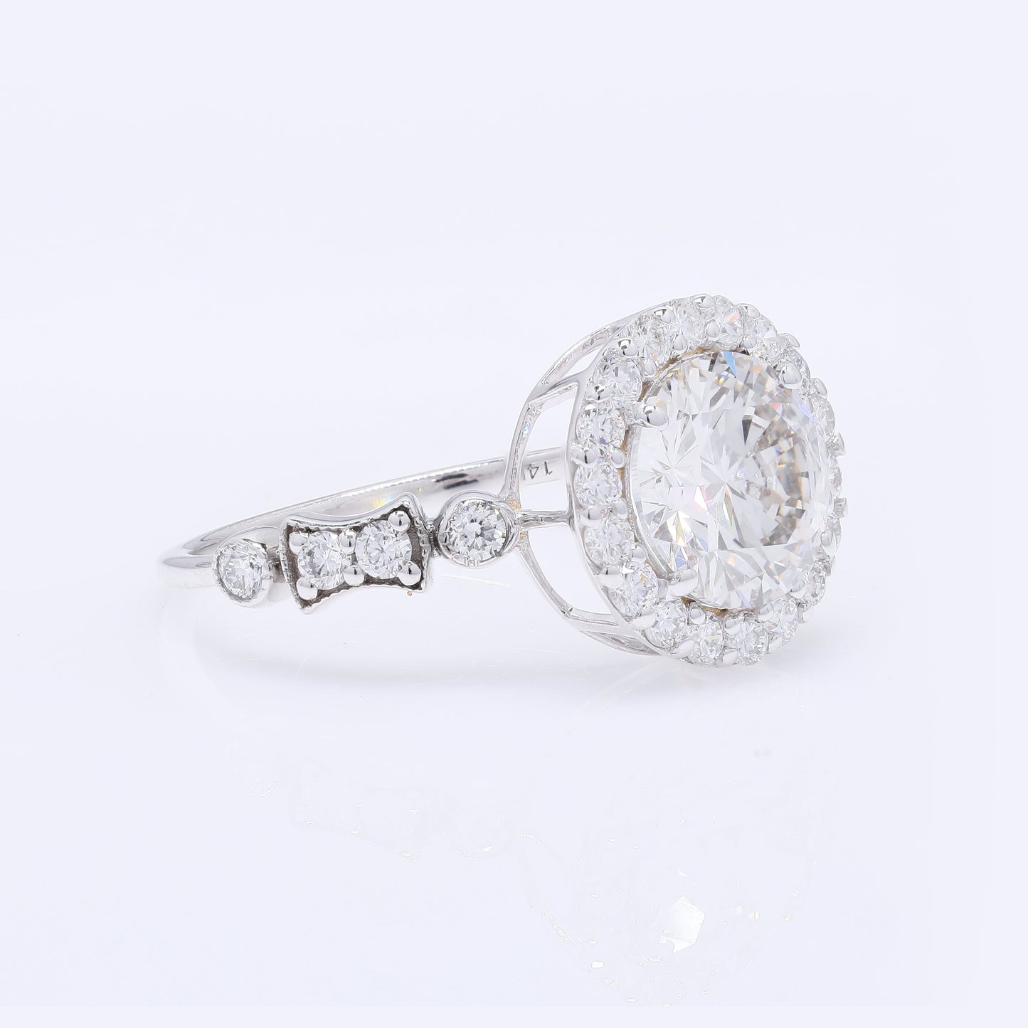 2.75 Carats Lab Grown Diamond 14K Gold Ring