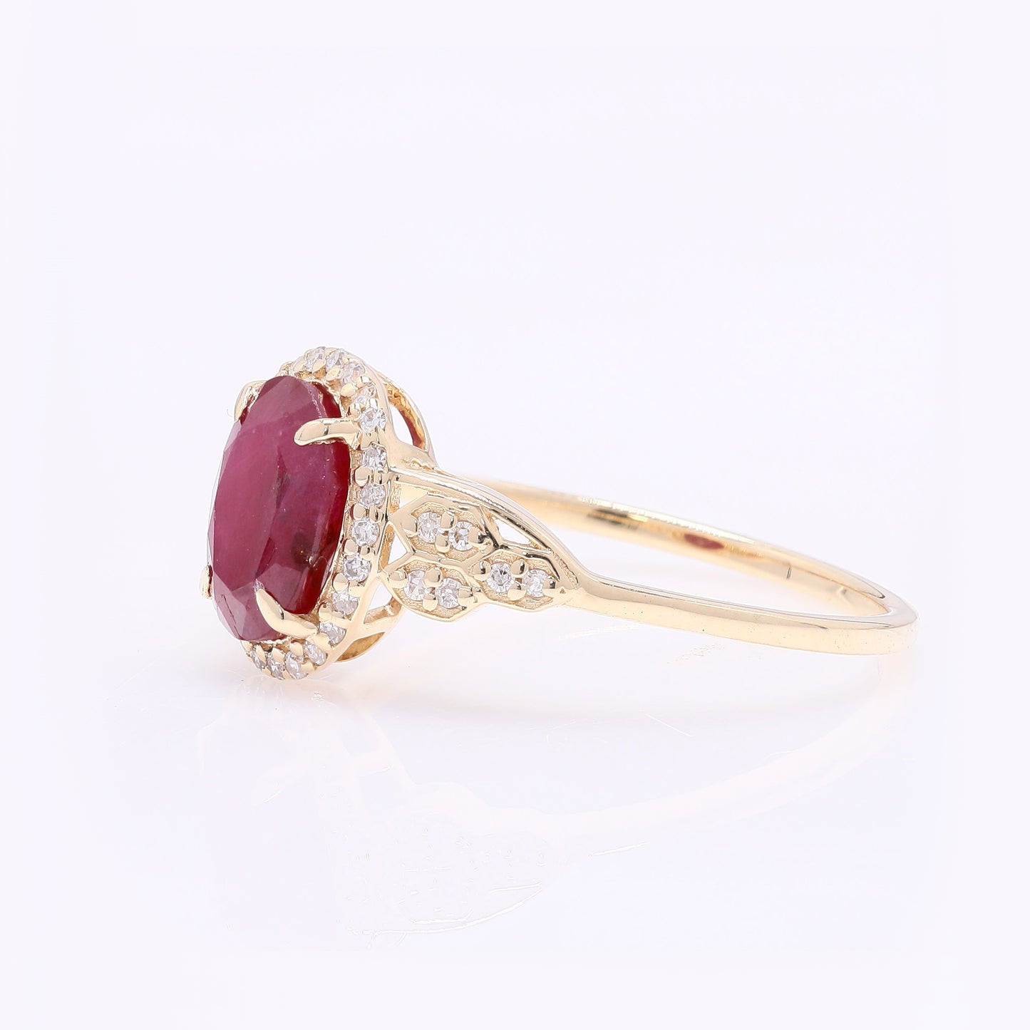 1.81 Ct Oval Mixed Cut Natural Ruby 14K Gold Ring