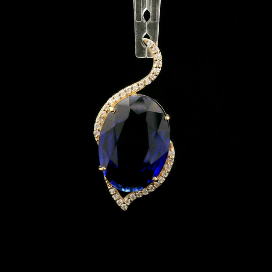 7.46 Ct Oval Mixed Cut Lab Grown Sapphire 14K Gold Pendant