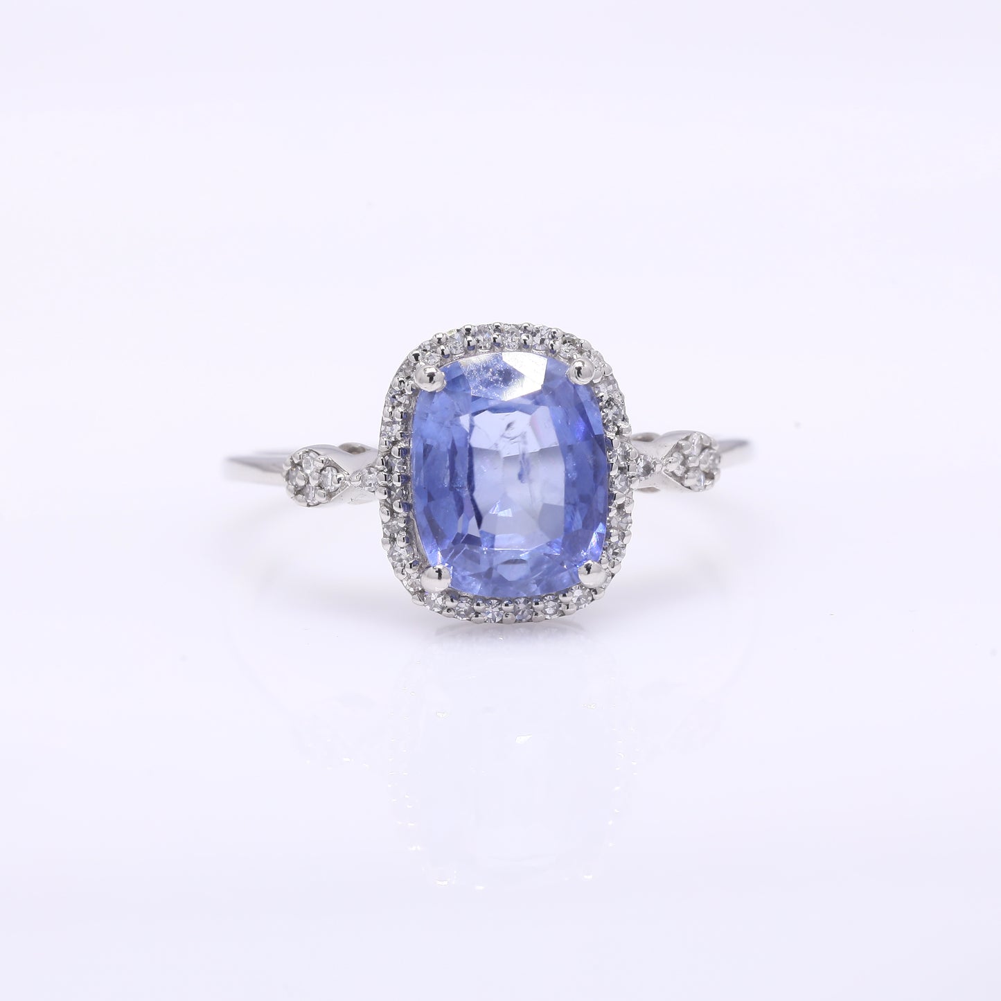 2.75 Ct Cushion Mixed Cut Natural Sapphire 950 Platinum Ring