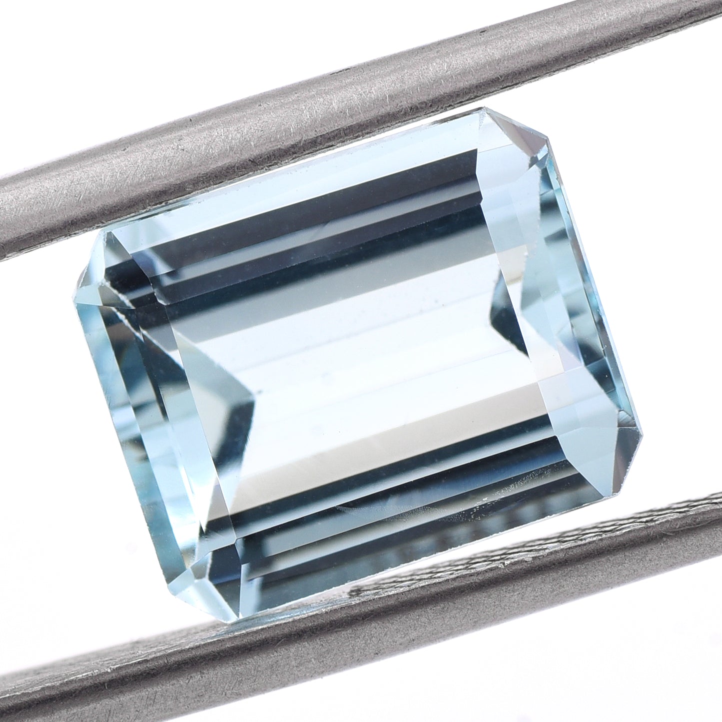 4.15 Natural Beryl Aquamarine Emerald Cut Gemstone