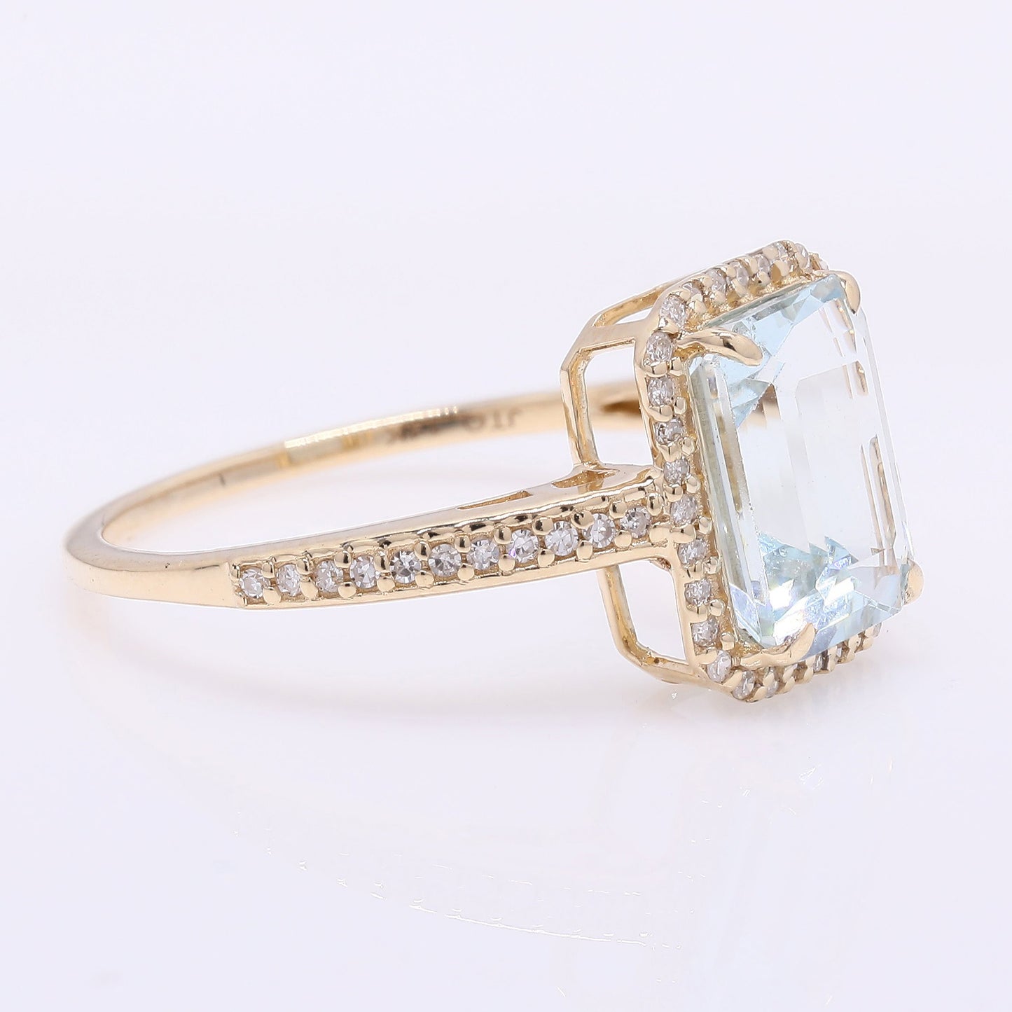 2.39 Ct Octagon Step Cut Natural Aquamarine 14K Gold Ring