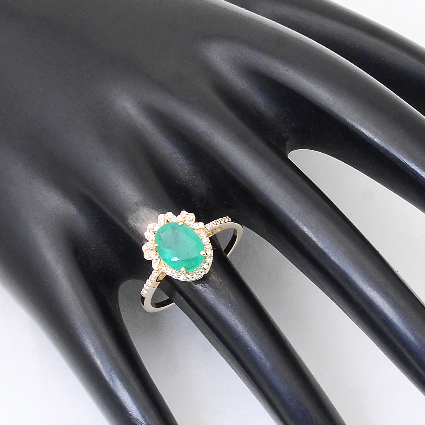 1.62 Ct Oval Mixed Cut Natural Emerald 14K Gold Ring