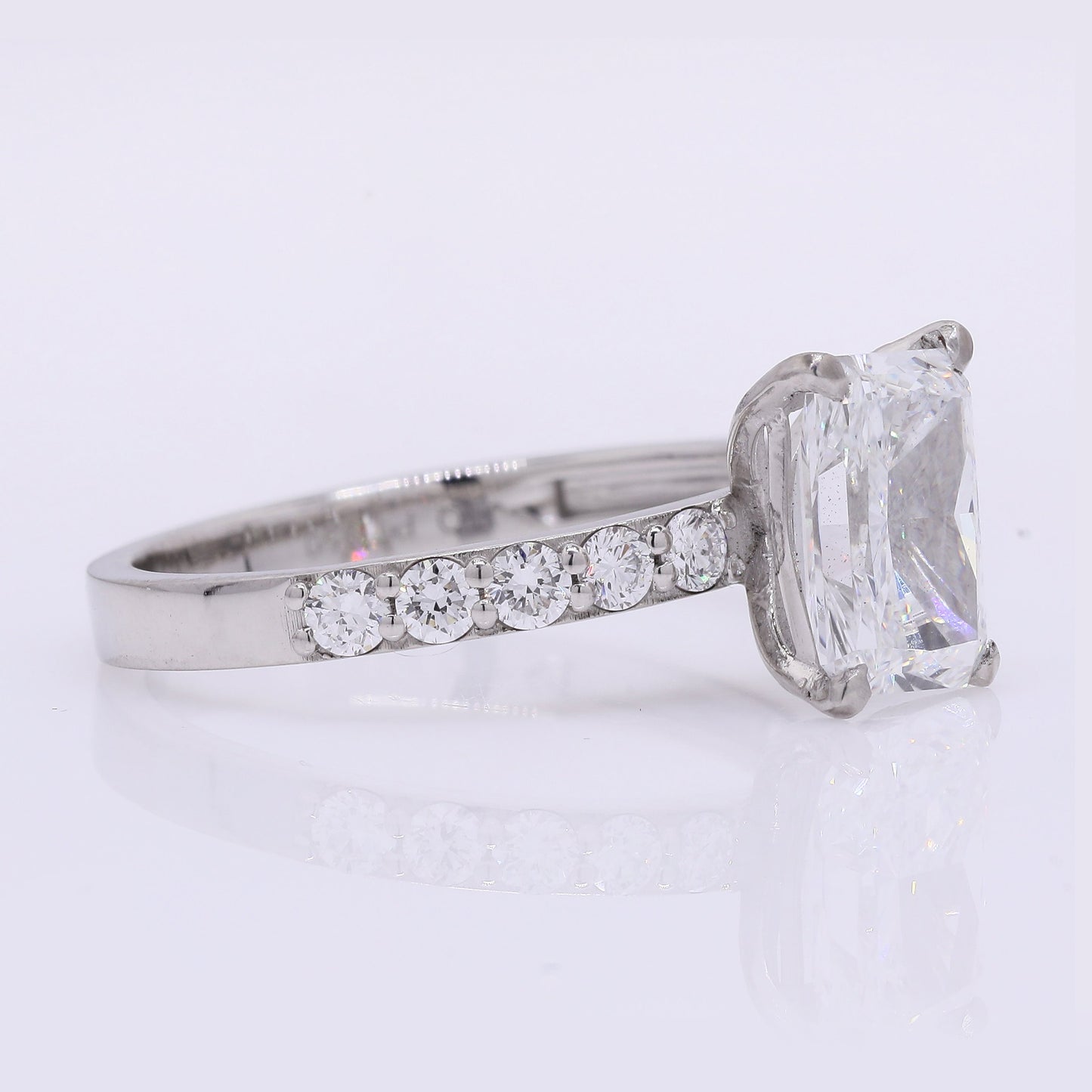 2.32 Carats Lab Grown Diamond 950 Platinum Ring