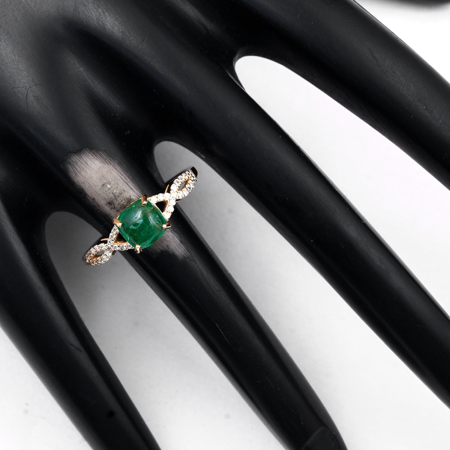 1.03 Ct Cushion Cabochon Natural Emerald 14K Gold Ring