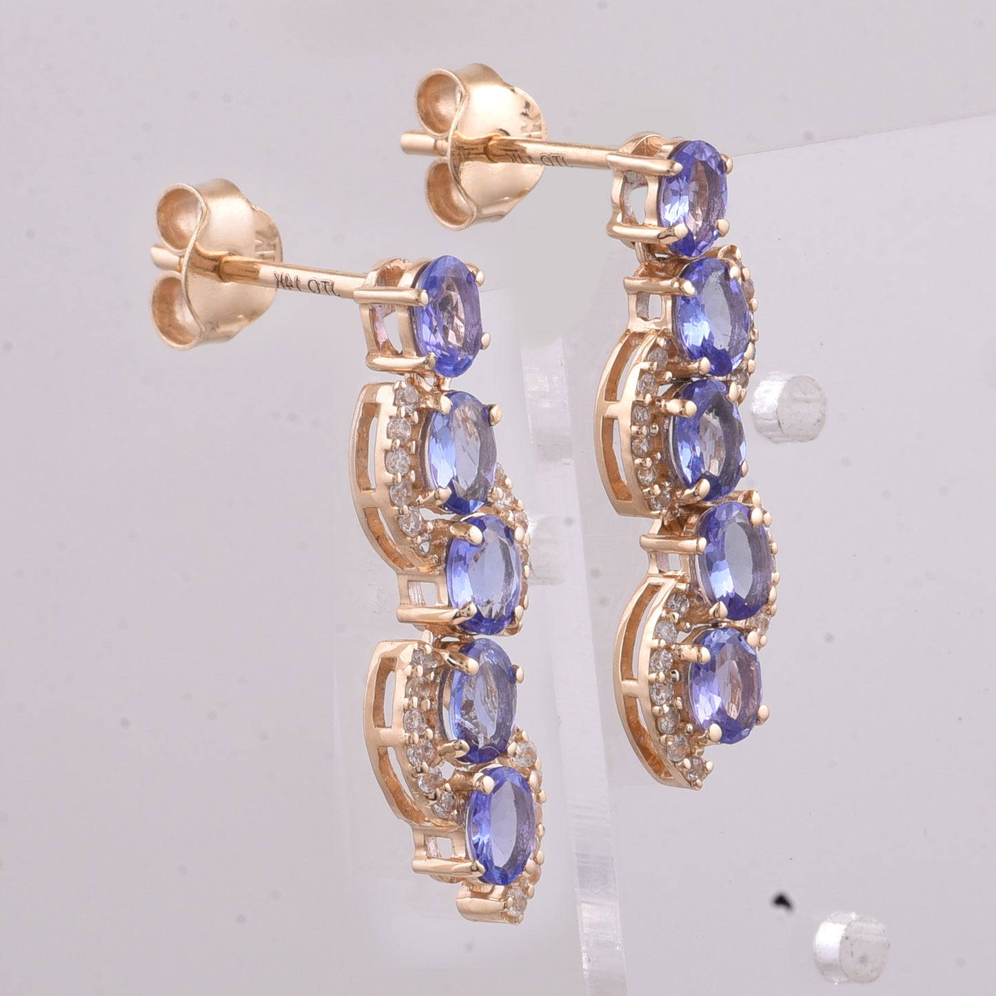 1.57 Ct Oval Natural Tanzanite 14K Gold Earrings