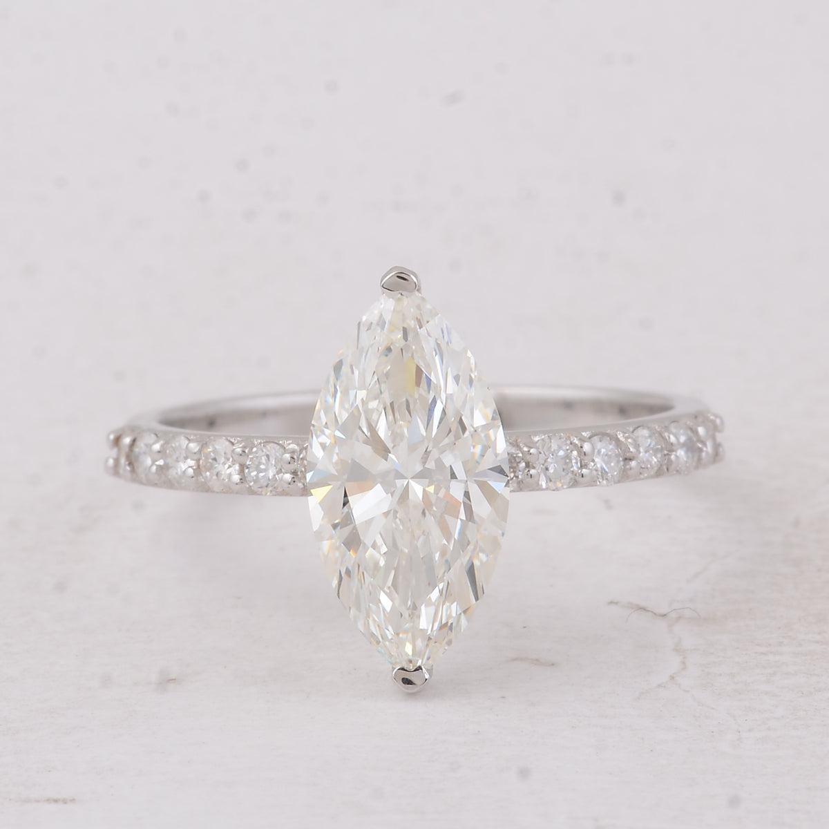 2.35 Carats Lab Grown Diamond 14K Gold Ring