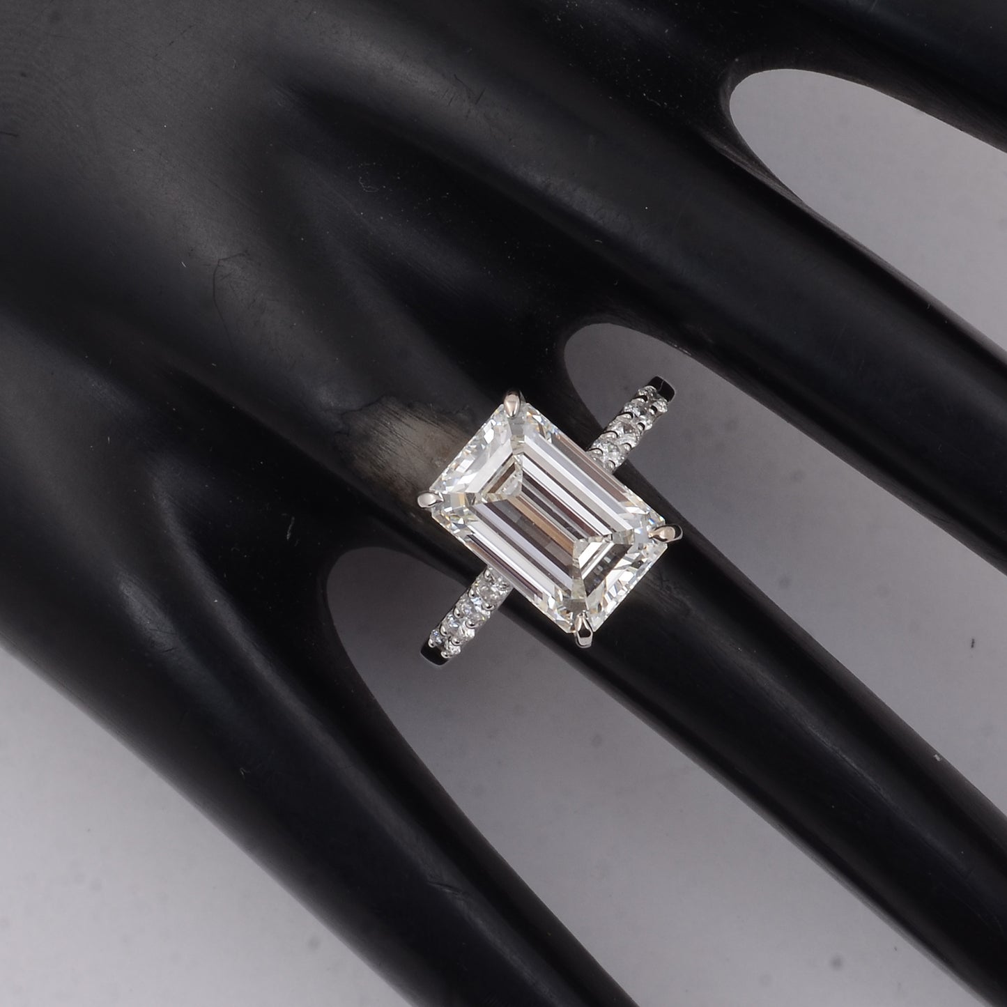 4.77 Carats Lab Grown Diamond 14K Gold Ring