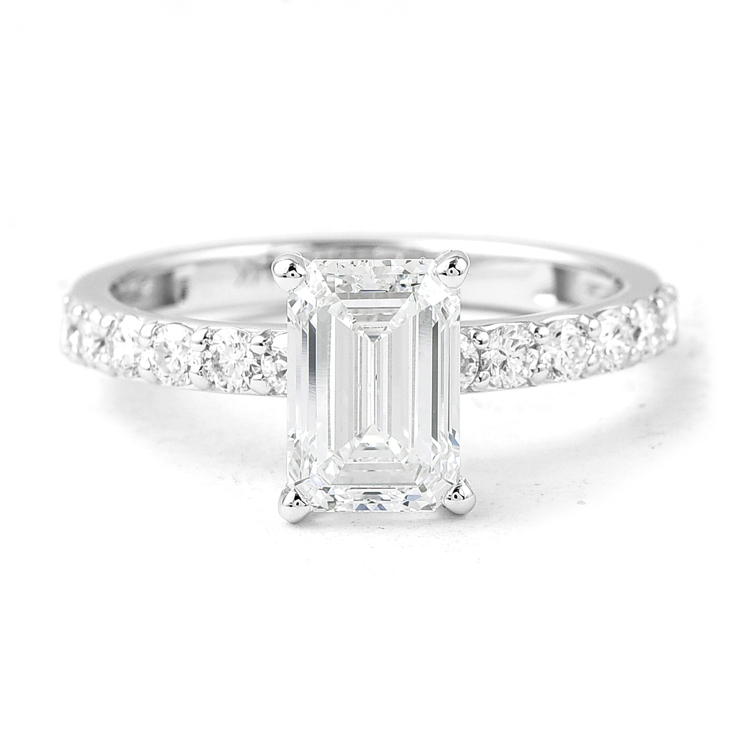 2.28 Carats Lab Grown Diamond 14K Gold Ring