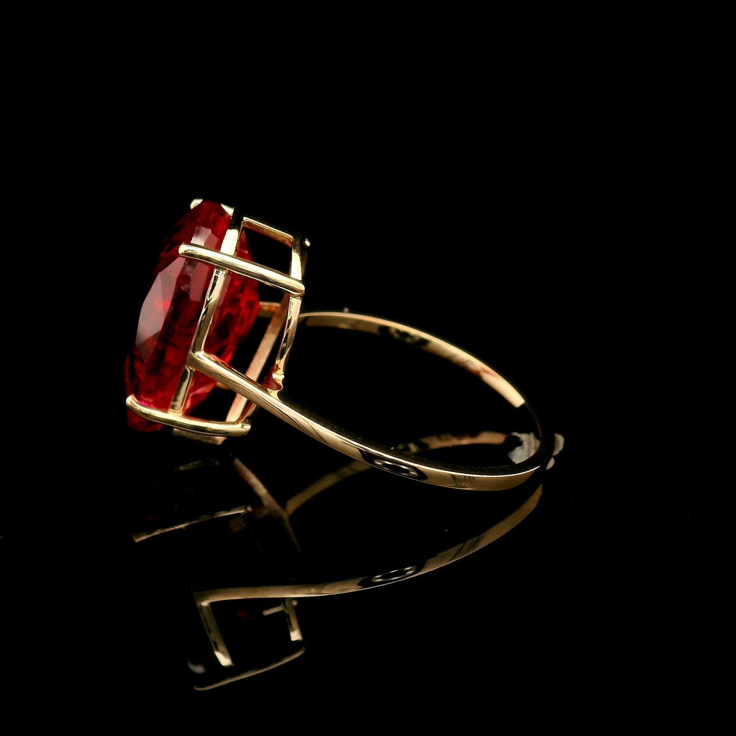 8.64 Ct Pear Lab Grown Ruby 14K Gold Ring
