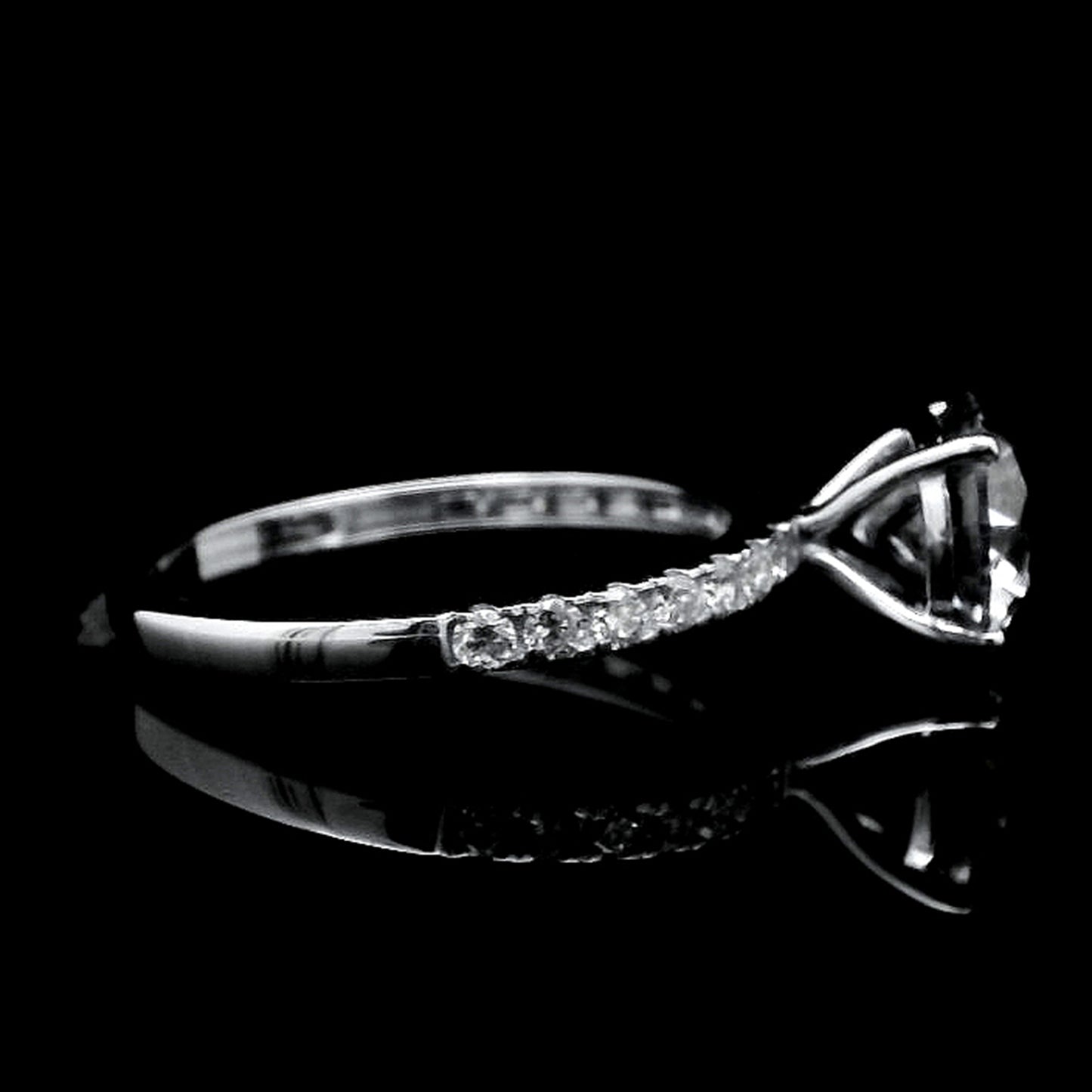 2.31 Carats Lab Grown Diamond 14K Gold Ring