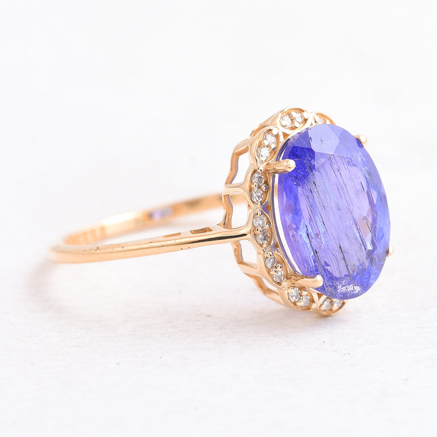 3.96 Ct Oval Mixed Cut Natural Tanzanite 14K Gold Ring