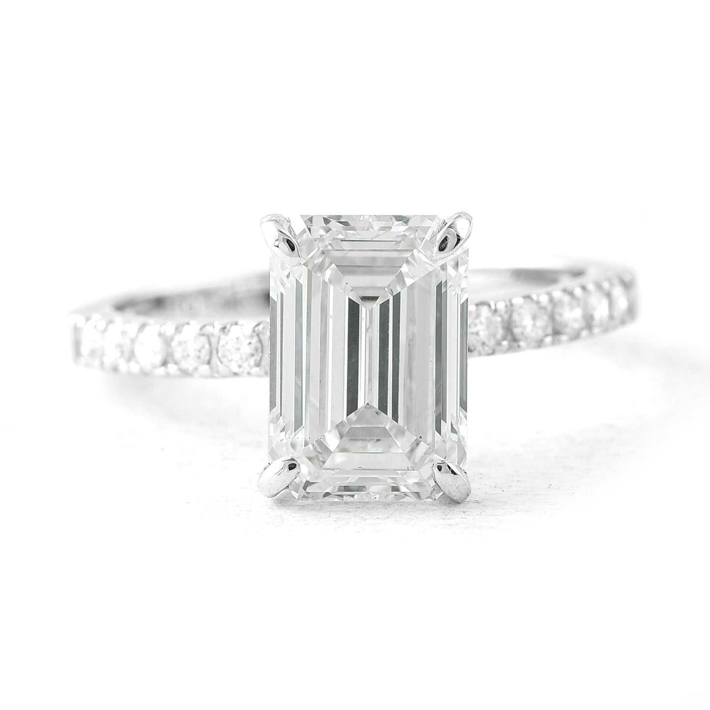 3.20 Carats Lab Grown Diamond 14K Gold Ring