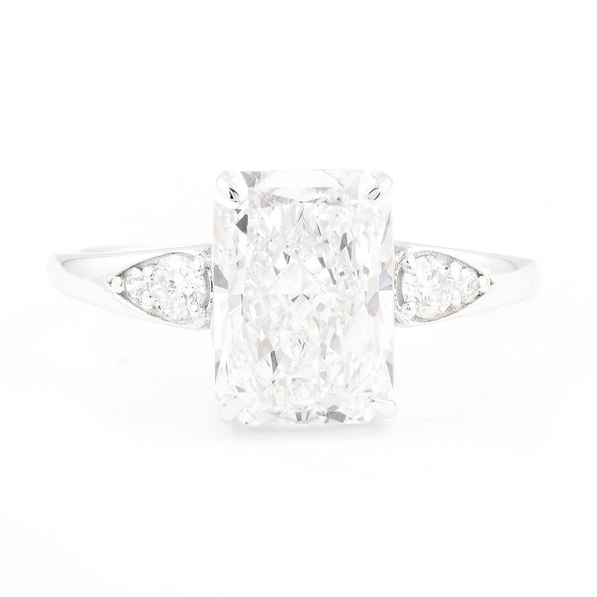3.69 Carats Lab Grown Diamond 14K Gold Ring