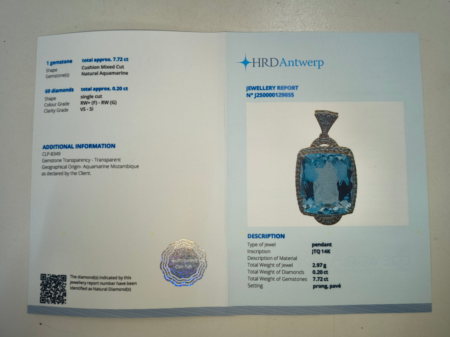 7.92 Ct Cushion Natural Aquamarine 14K Gold Pendant