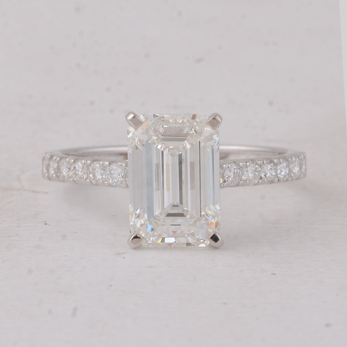 3.35 Carats Lab Grown Diamond 14K Gold Ring