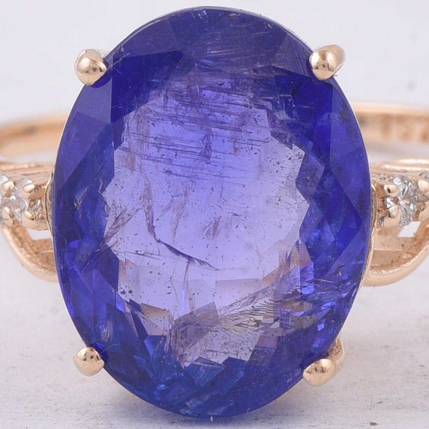 6.55 Ct Oval Natural Tanzanite 14K Gold Ring
