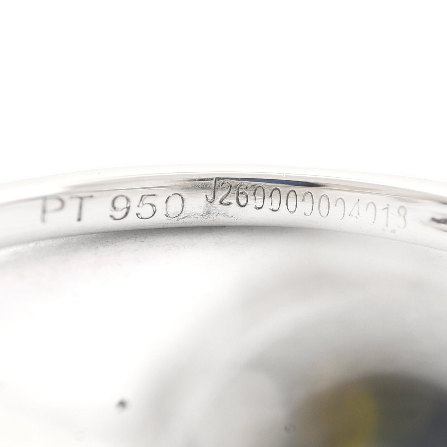 2.94 Ct Oval Mixed Cut Natural Bi-Coloured Sapphire 950 Platinum Ring