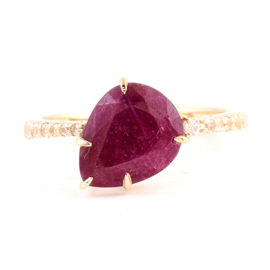 3.29 Ct Pear Ruby 14K Gold Ring