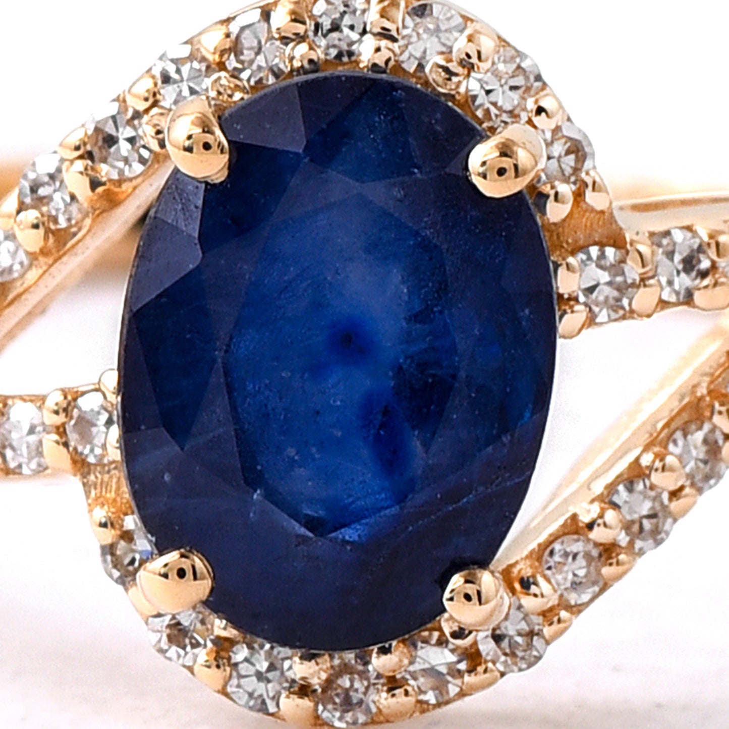 1.40 Ct Oval Mixed Cut Natural Sapphire 14K Gold Ring