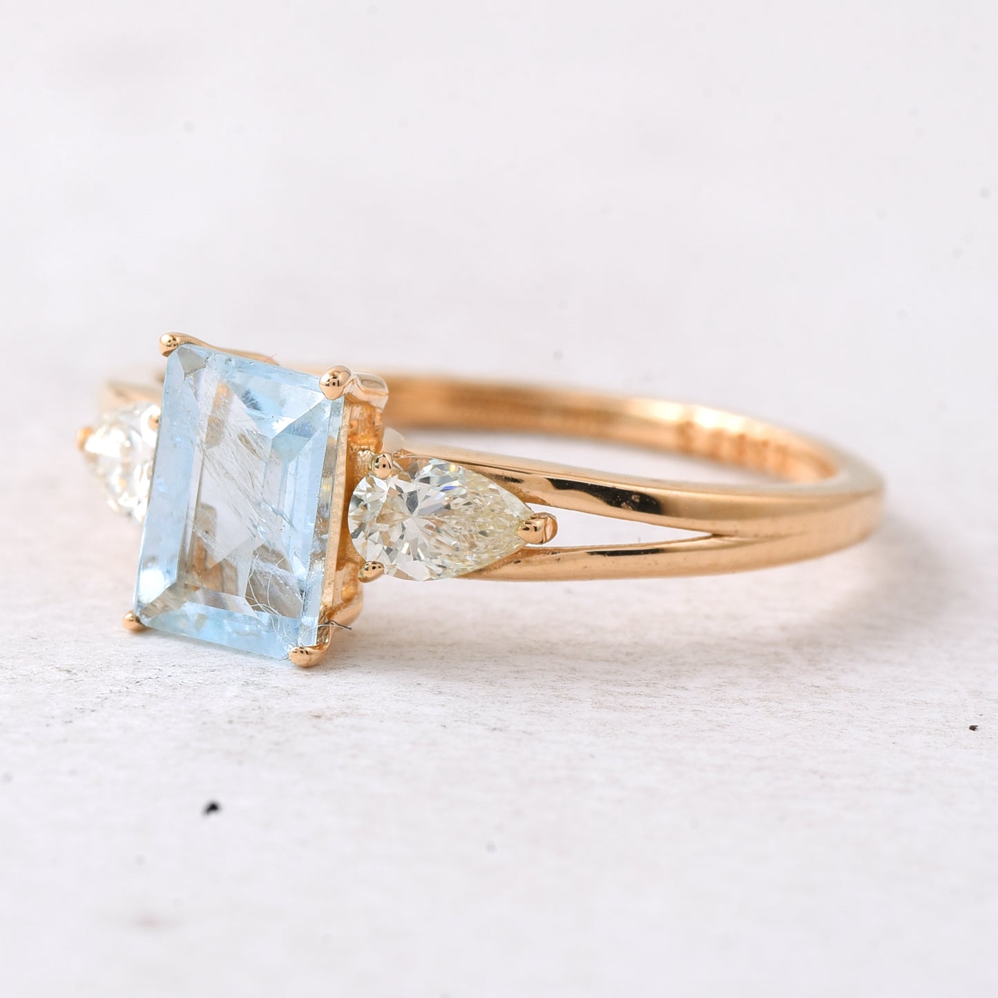 1.25 Ct Rectangle Step Cut Natural Aquamarine 14K Gold Ring