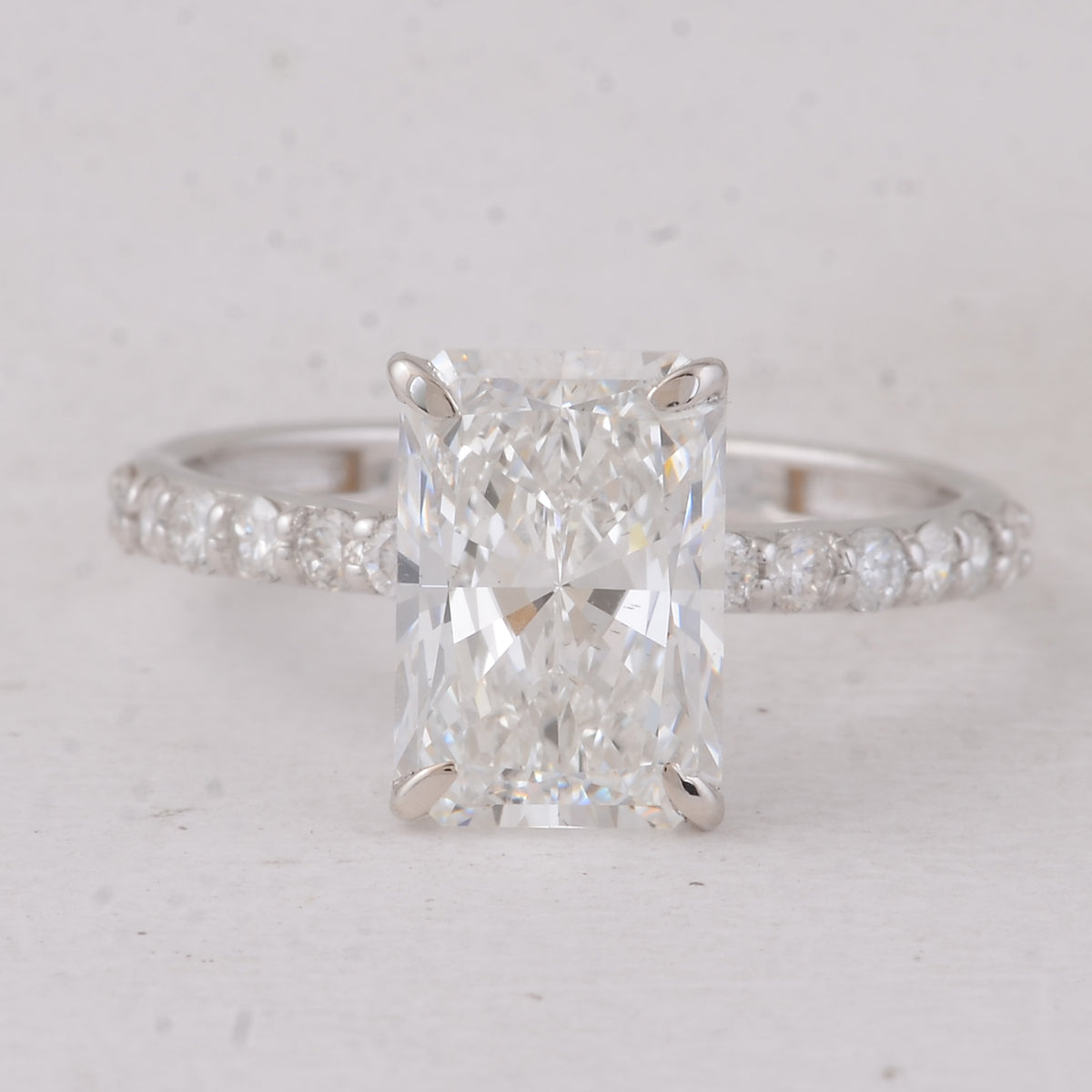 3.40 Carats Lab Grown Diamond 14K Gold Ring
