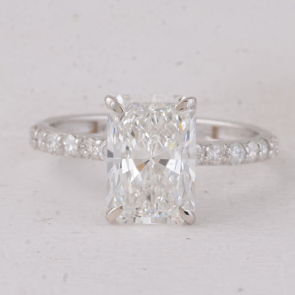 3.40 Carats Lab Grown Diamond 14K Gold Ring