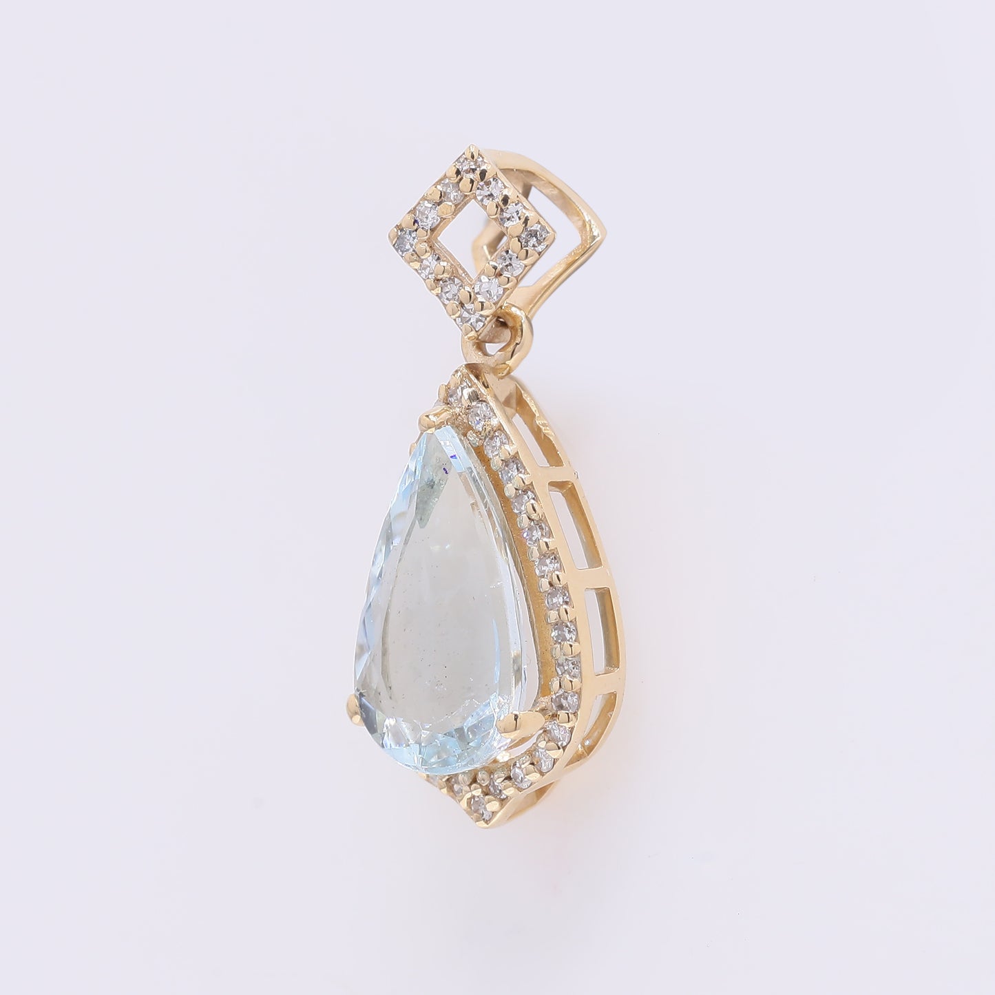 1.86 Ct Pear Mixed Cut Natural Aquamarine 14K Gold Pendant