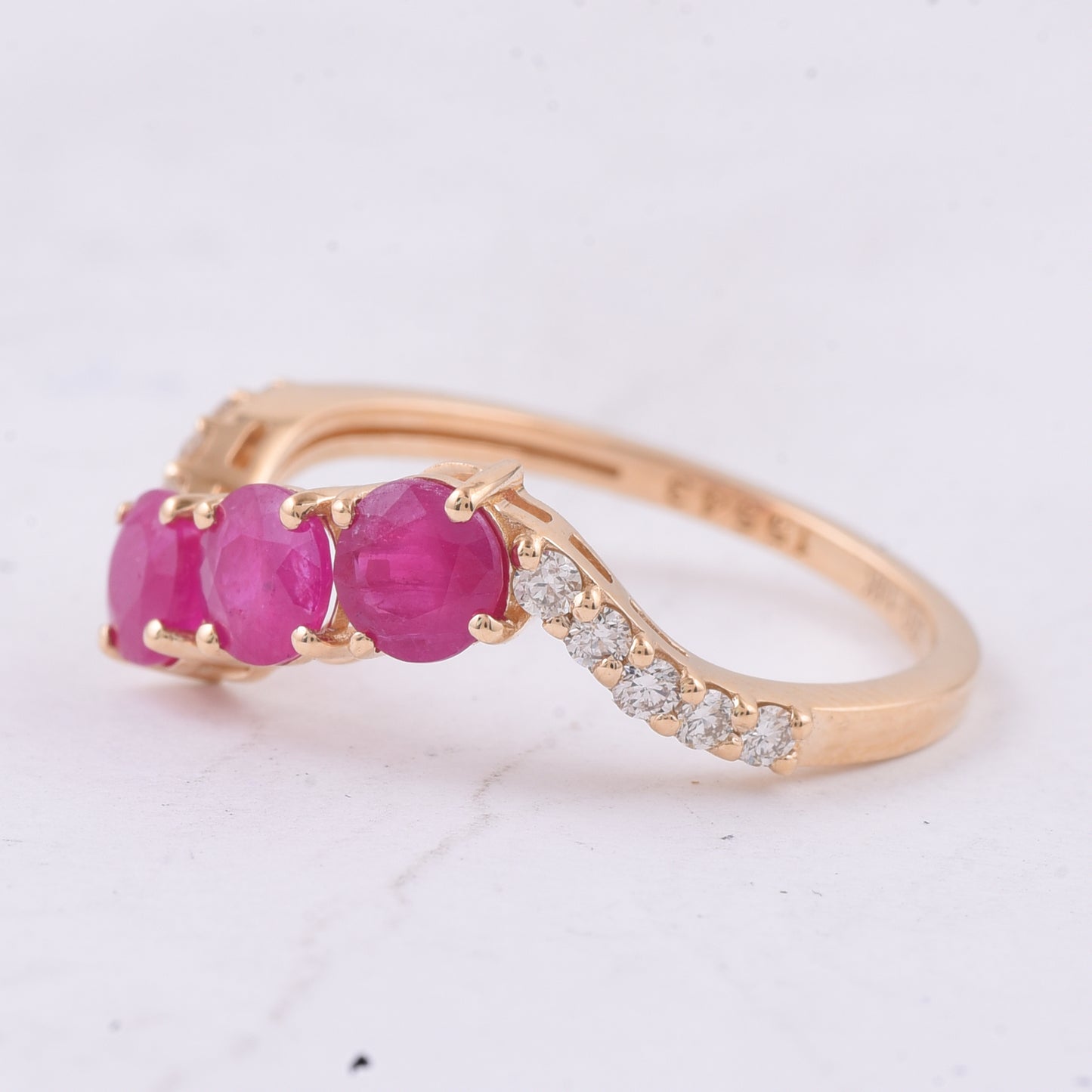 1.61 Ct Round Natural Ruby 14K Gold Ring